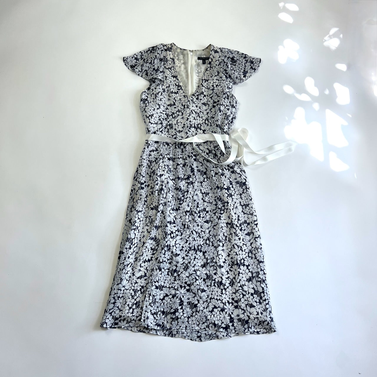 Burberry cheap floral dress