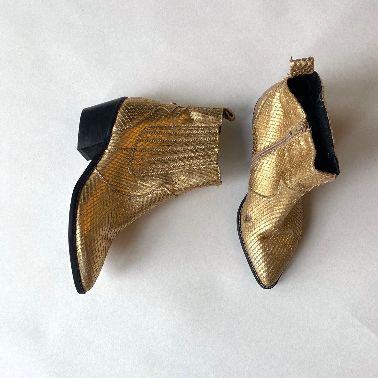 carvela silver boots
