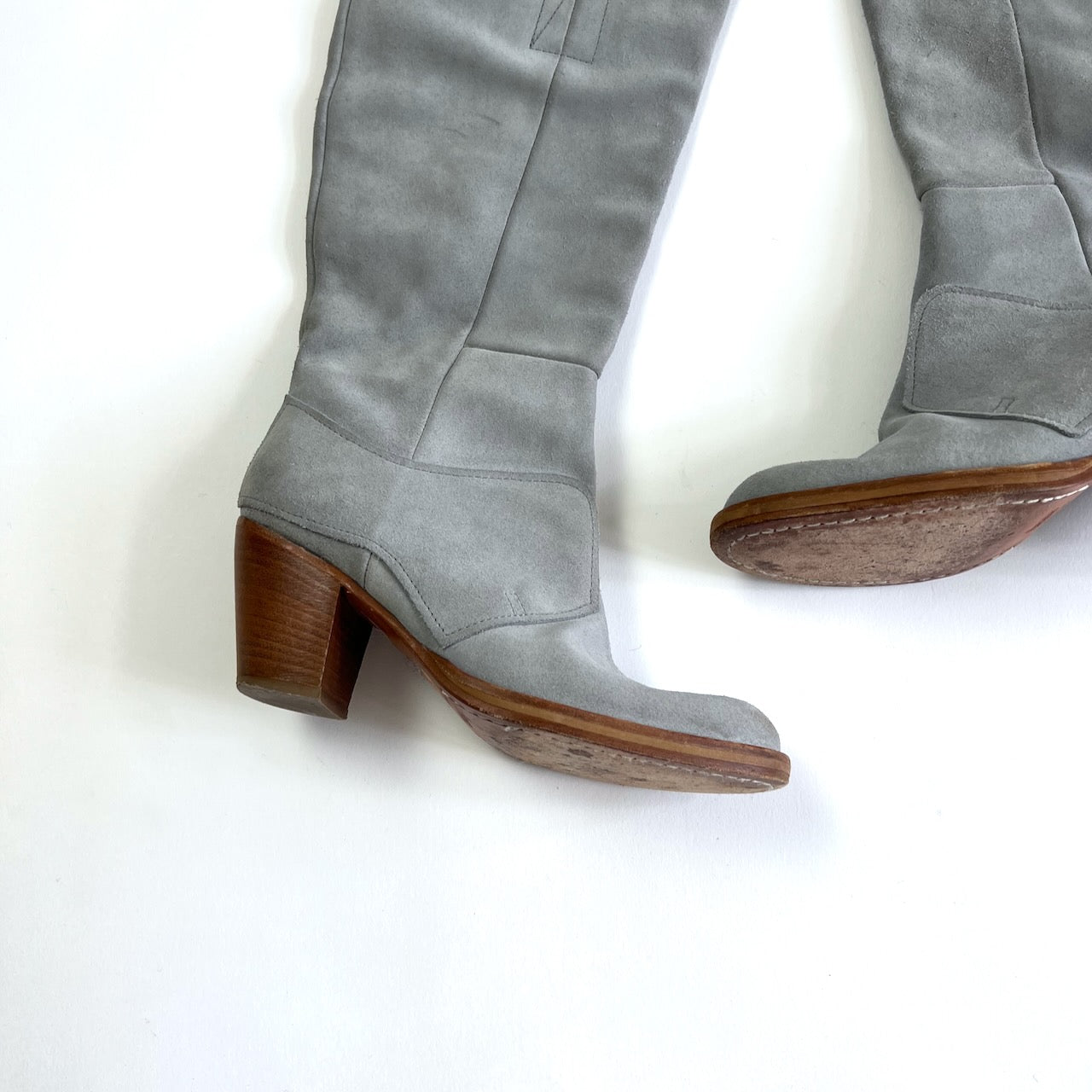 Light gray hotsell suede booties