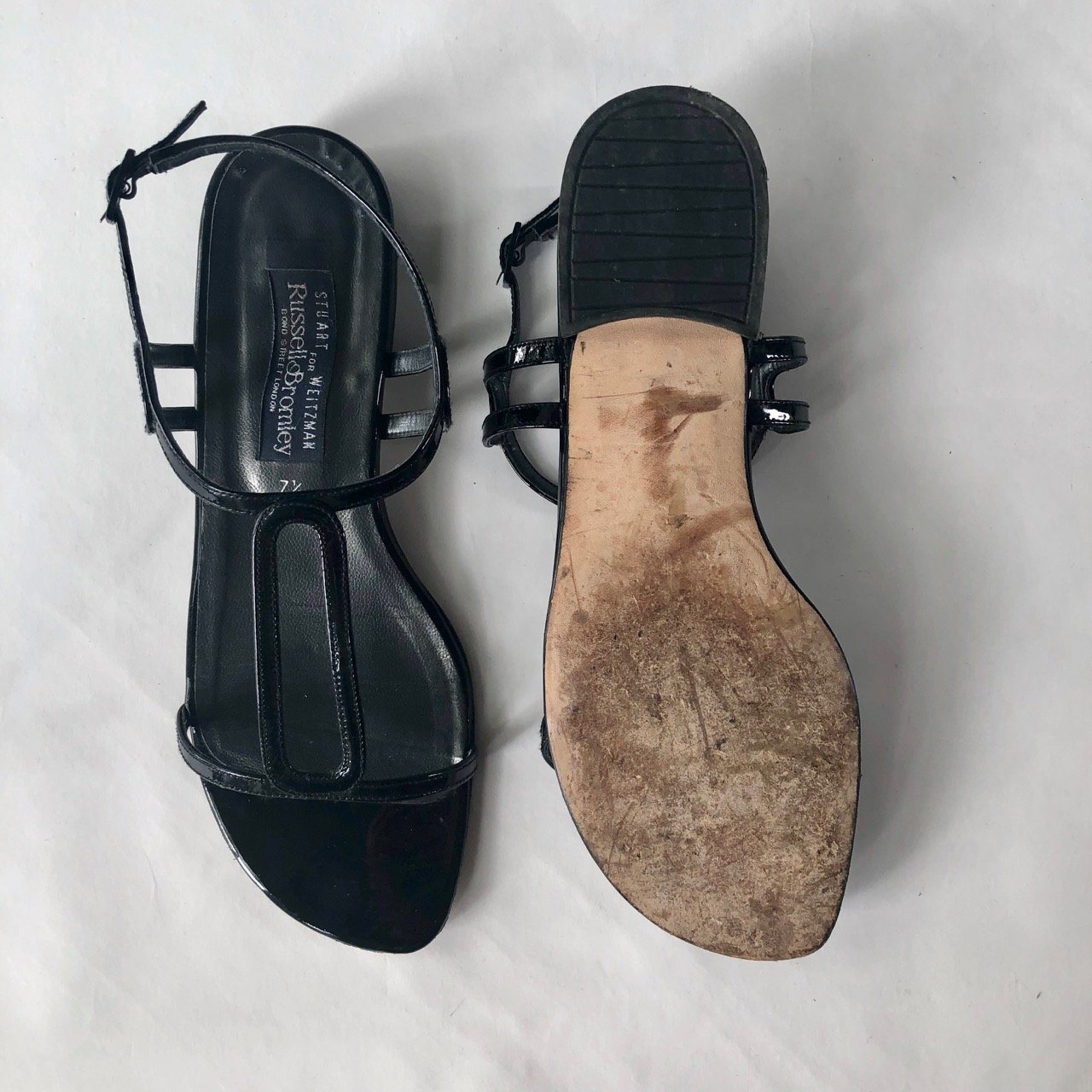 Russell and store bromley flat sandals