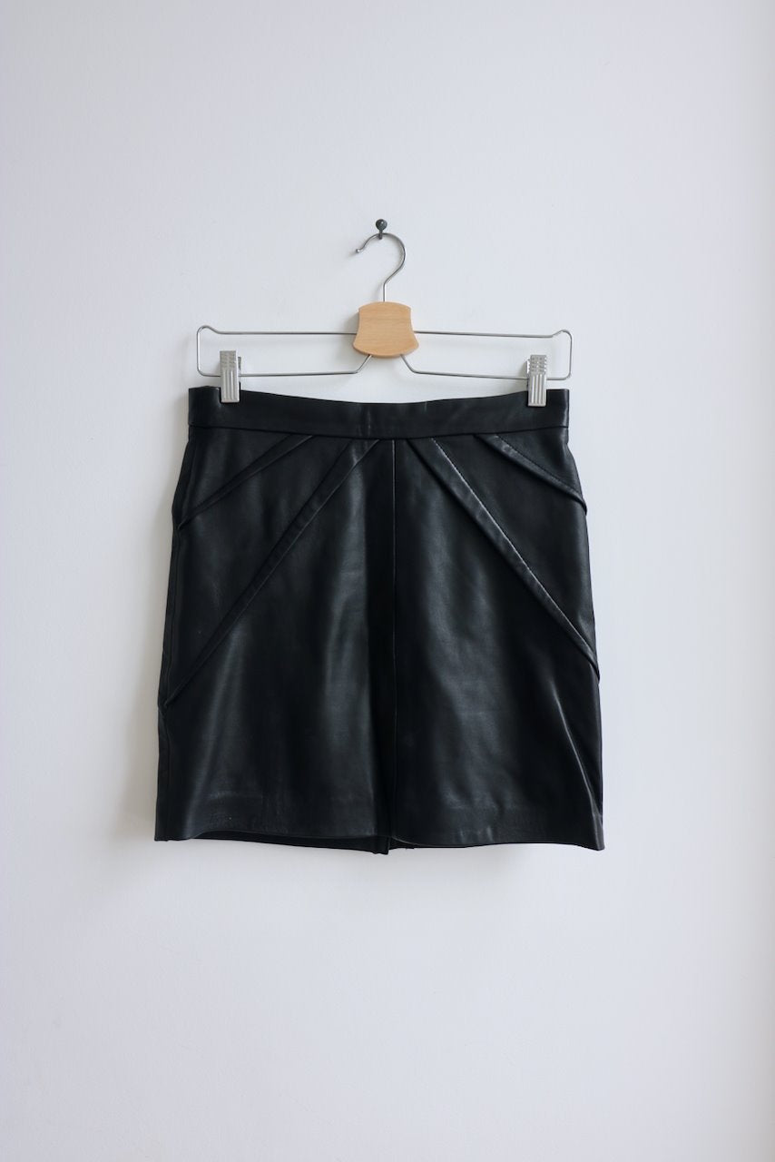 Reiss black leather mini pencil a line skirt with pleats