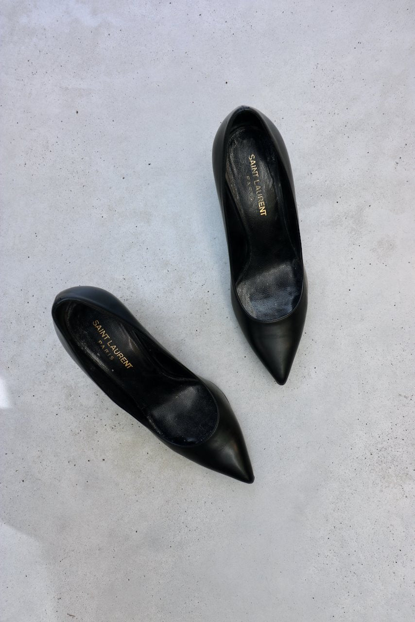 Saint Laurent black leather stiletto pump heels
