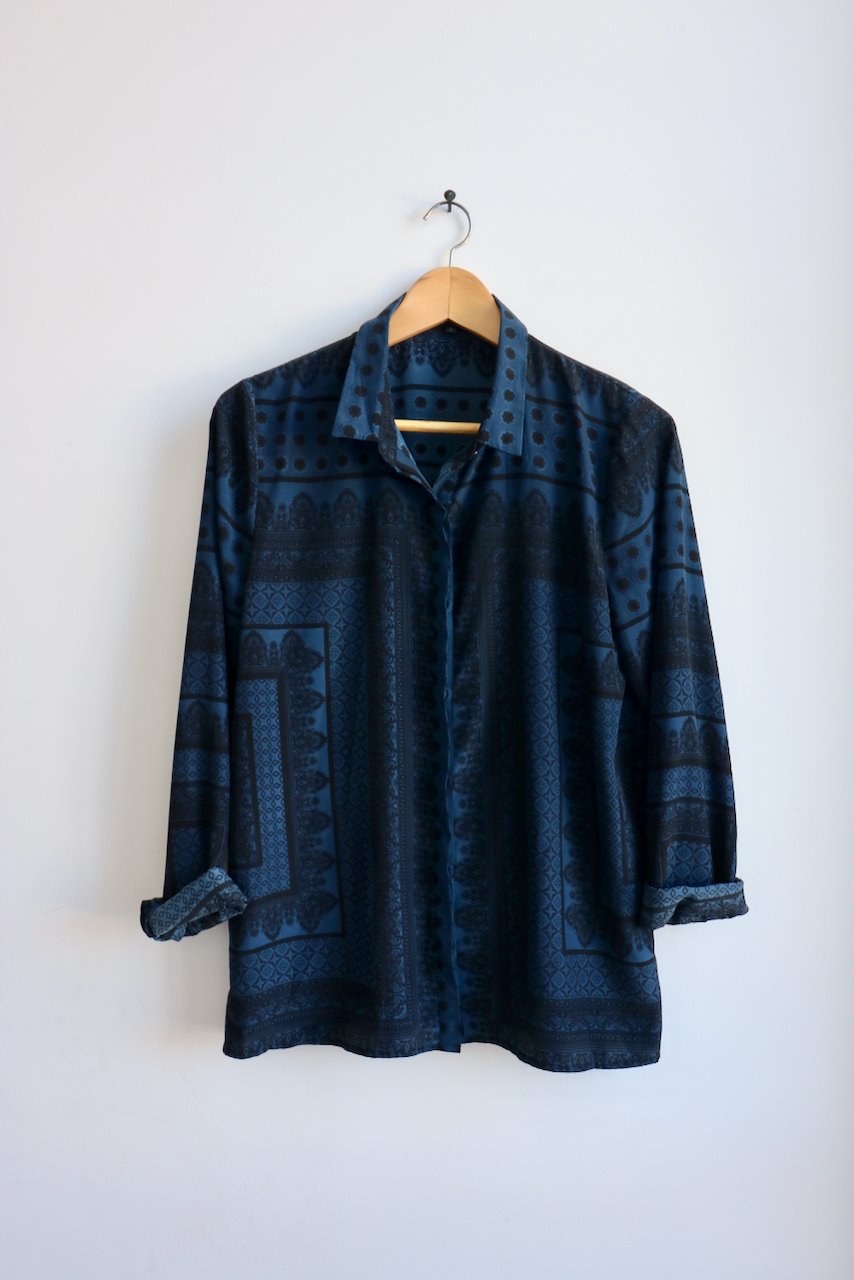 Second Female royal blue patterned collared shirt