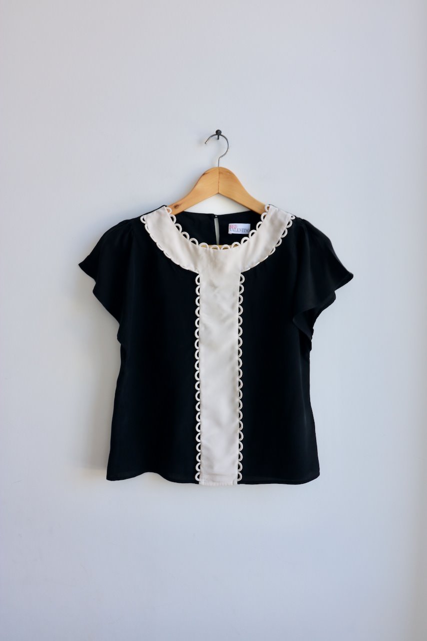 Red Valentino black silk top blouse with white edging