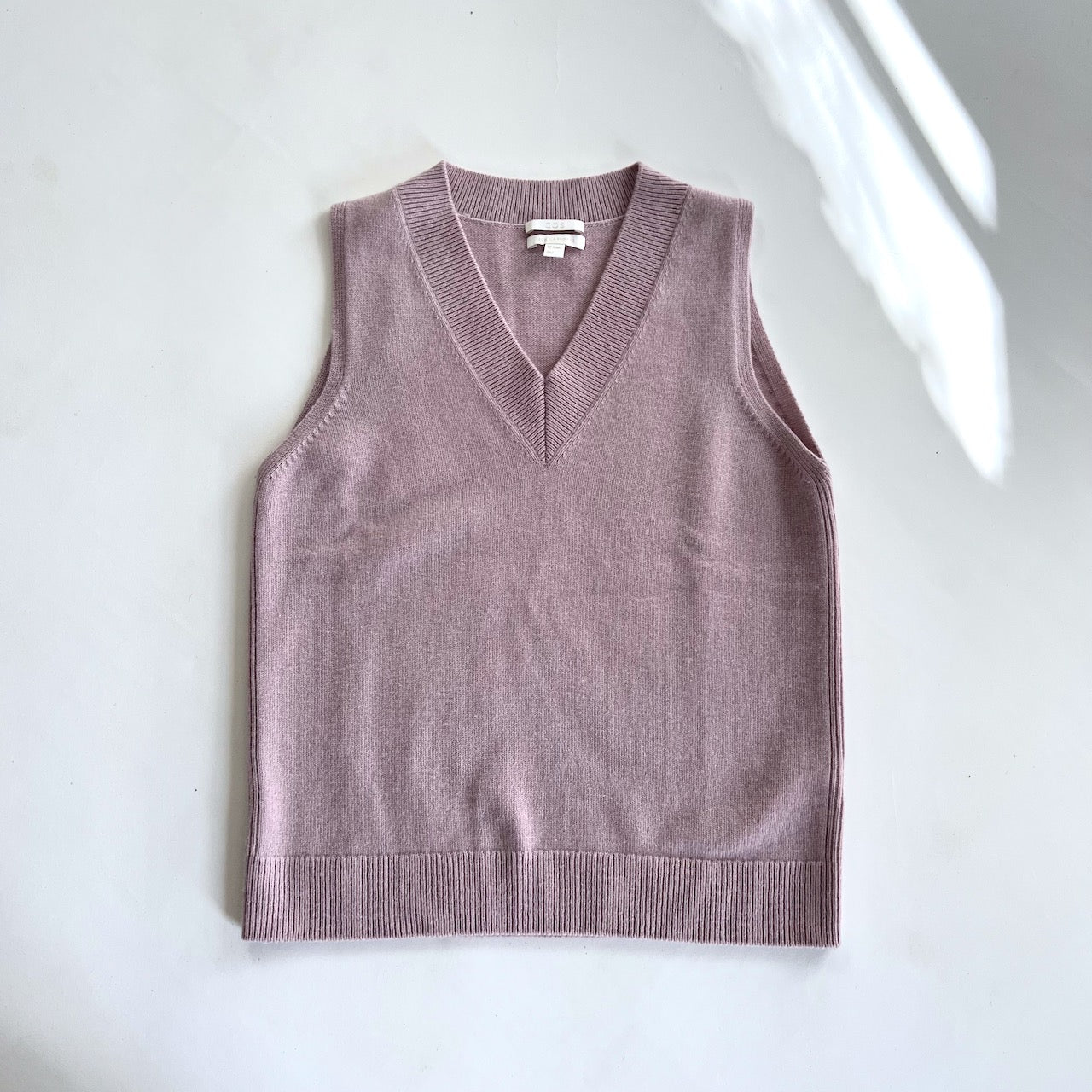 Cos lilac pink cashmere knitted vest